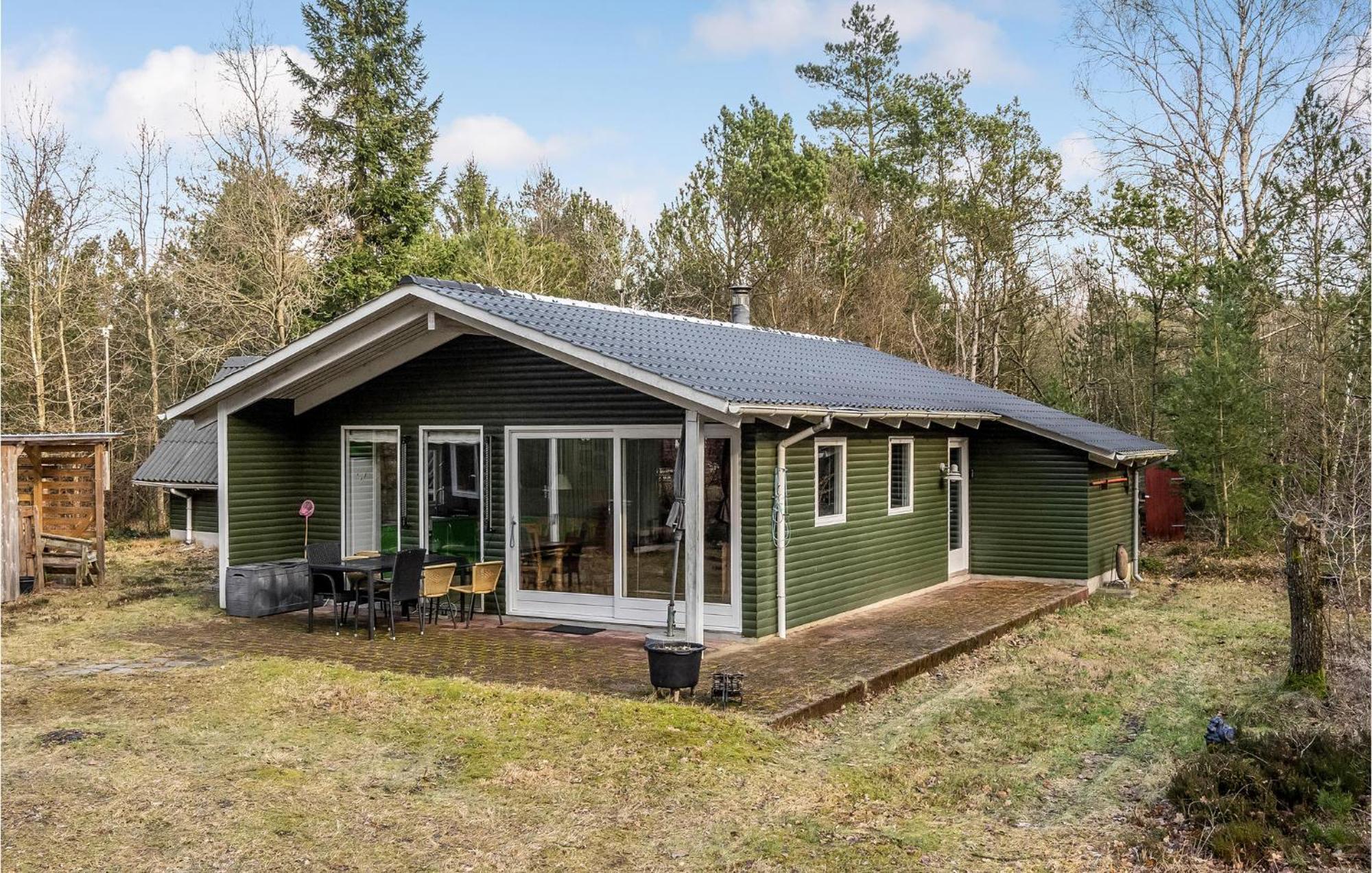 Beautiful Home In Herning With Kitchen Zewnętrze zdjęcie